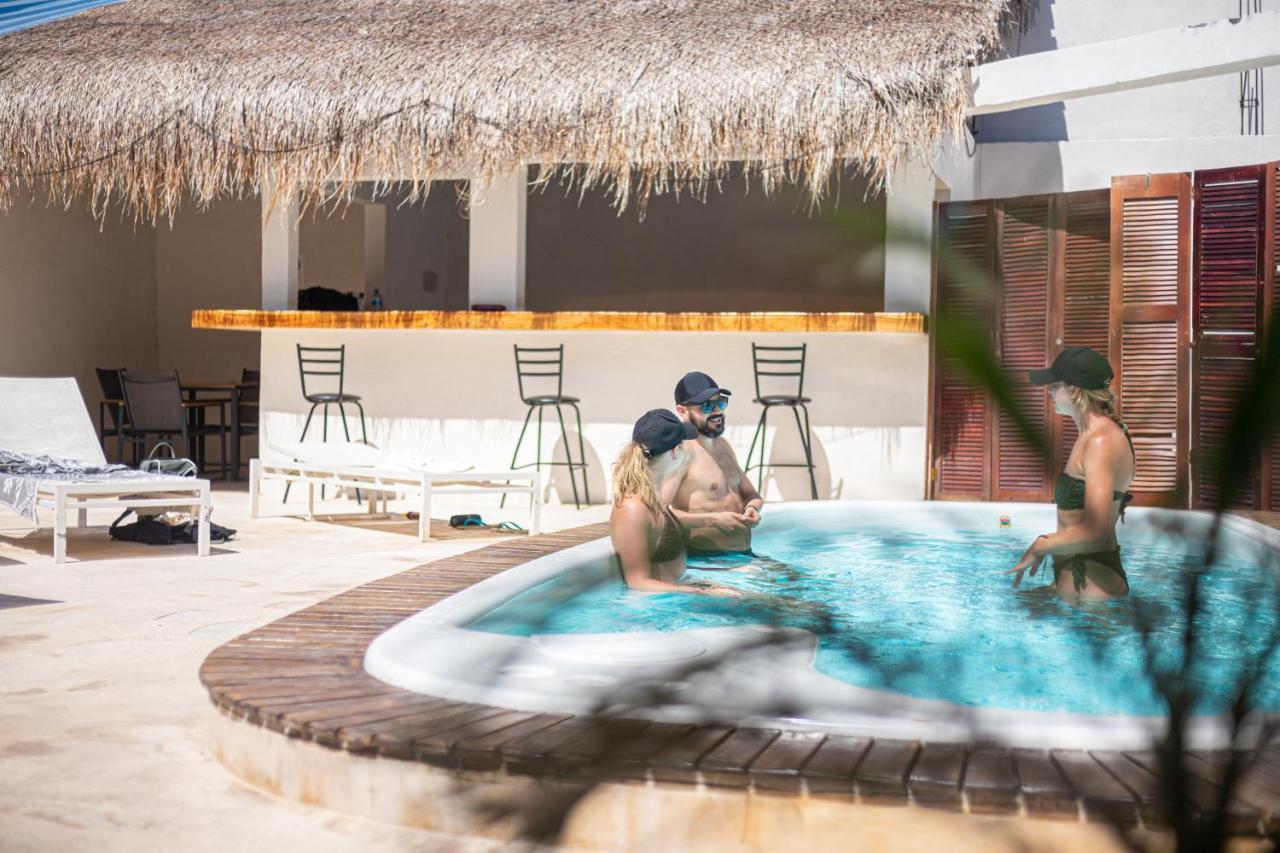 Soy Local Cancún Extérieur photo