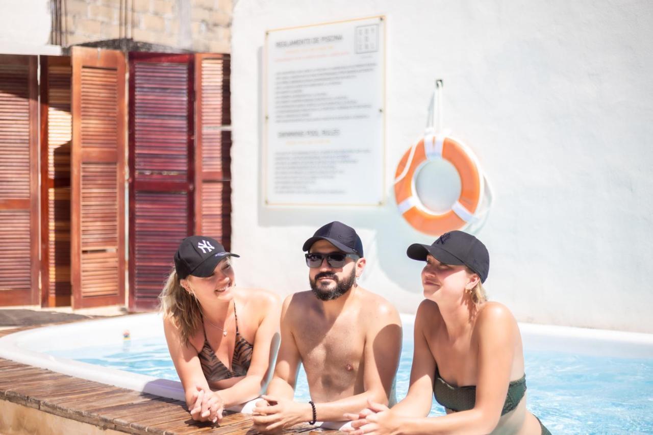 Soy Local Cancún Extérieur photo